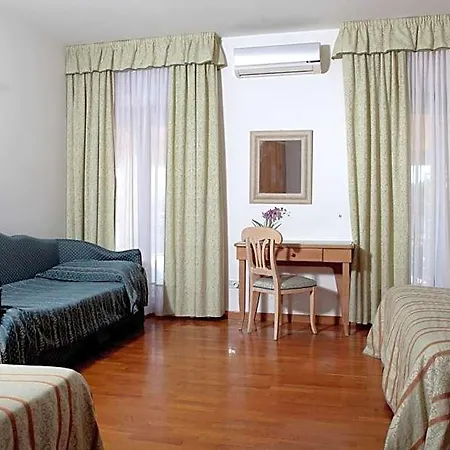 Donatello Hotel