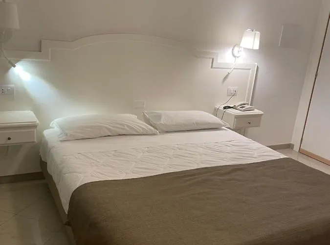 Donatello Otel 3*